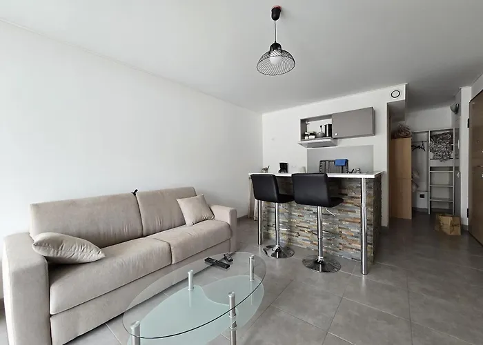 Apartament Avec Exterieur *